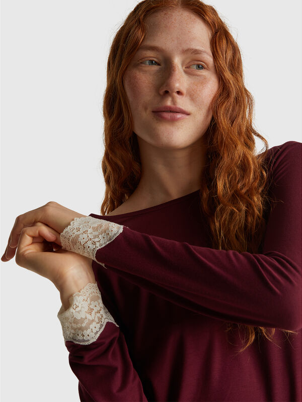 Camisola fluida com renda Mulher