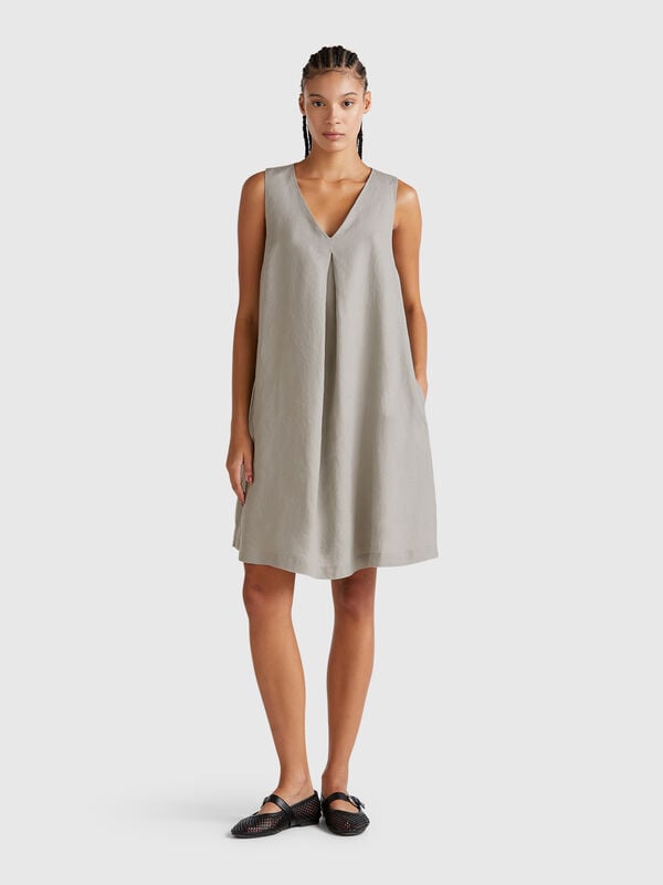 Vestido sem mangas em linho puro Mulher