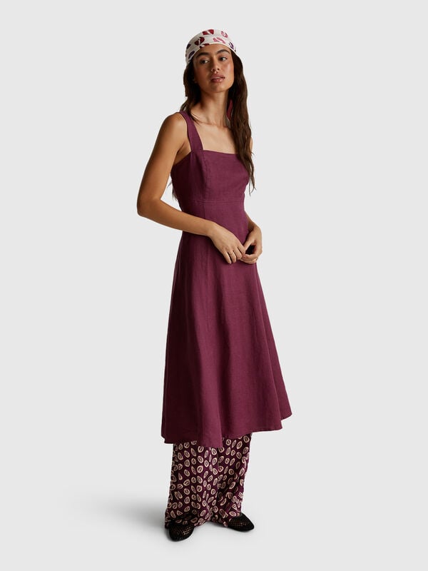 Vestido decote quadrado em linho puro Mulher