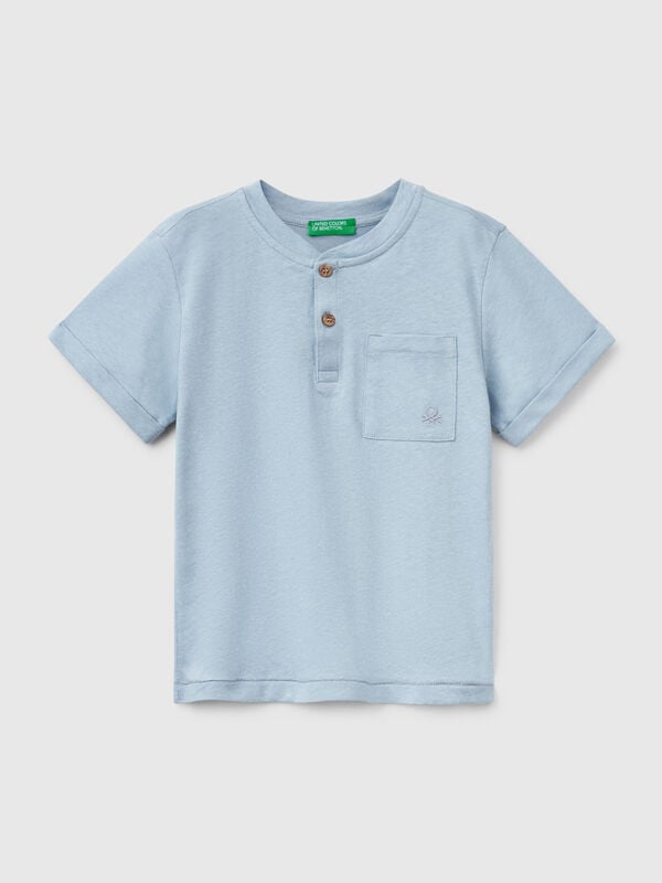 T-shirt com carcela de botões Menino