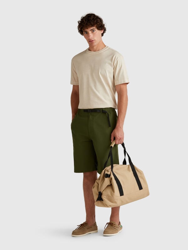 Bermudas cargo com presilha Homem