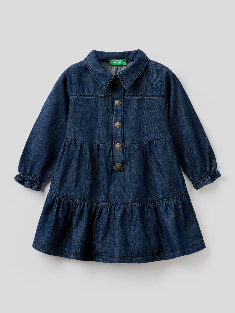 Vestido em jeans com folhos image number 1
