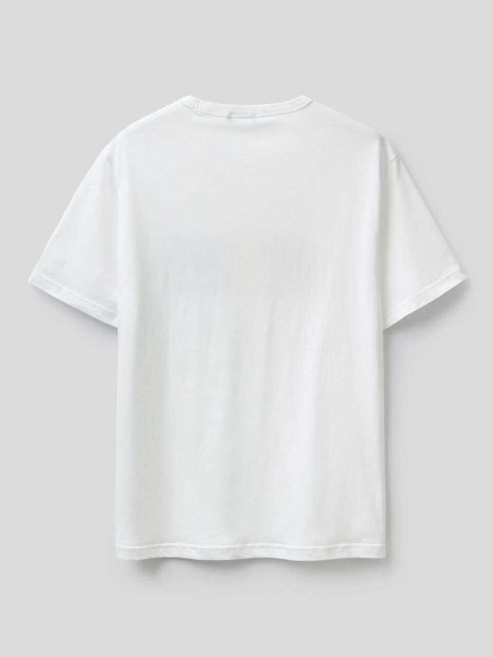 T-shirt com estampa logótipo image number 2