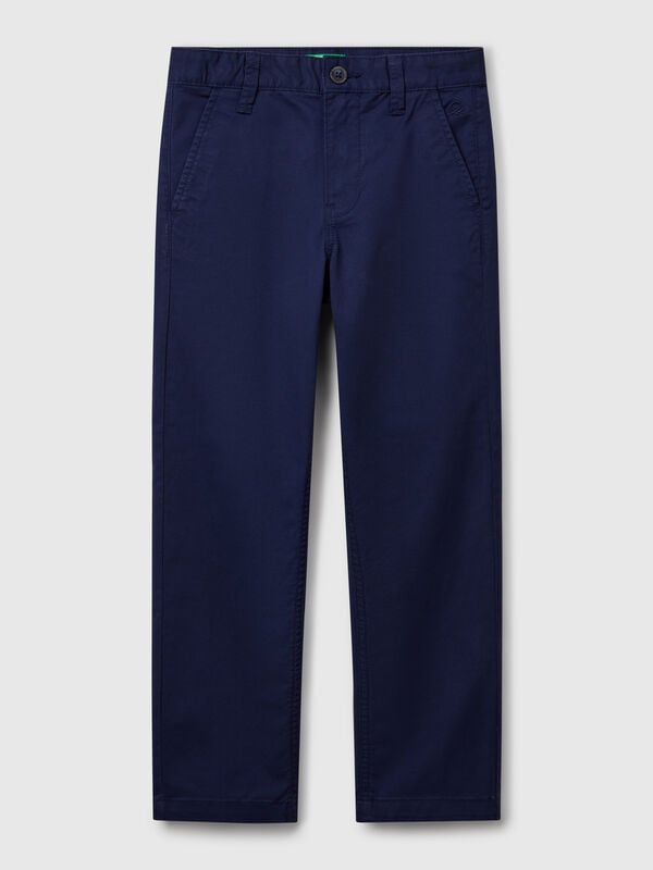 Chinos slim fit em algodão stretch Menino