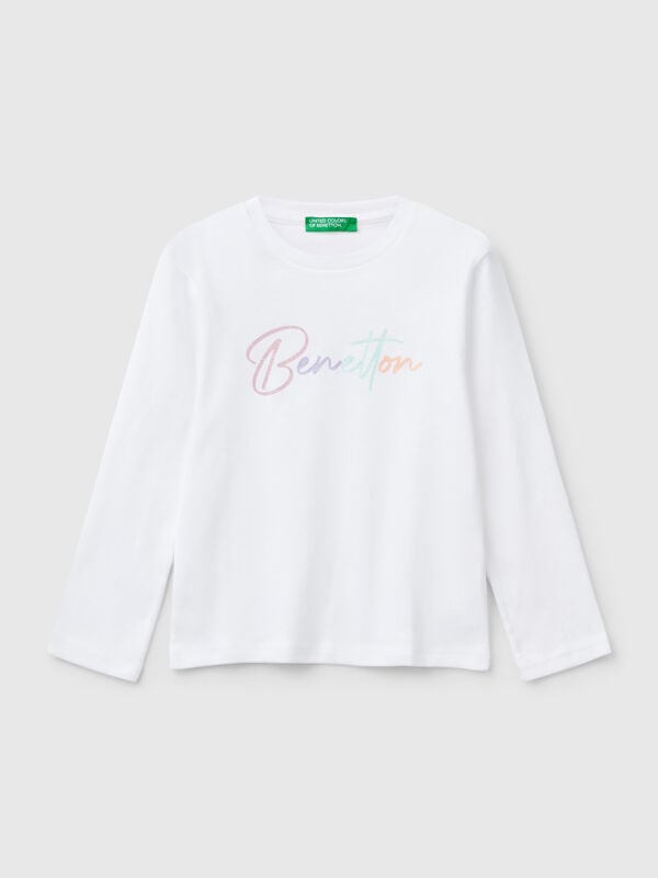 T-shirt slim fit com estampa glitter Menina
