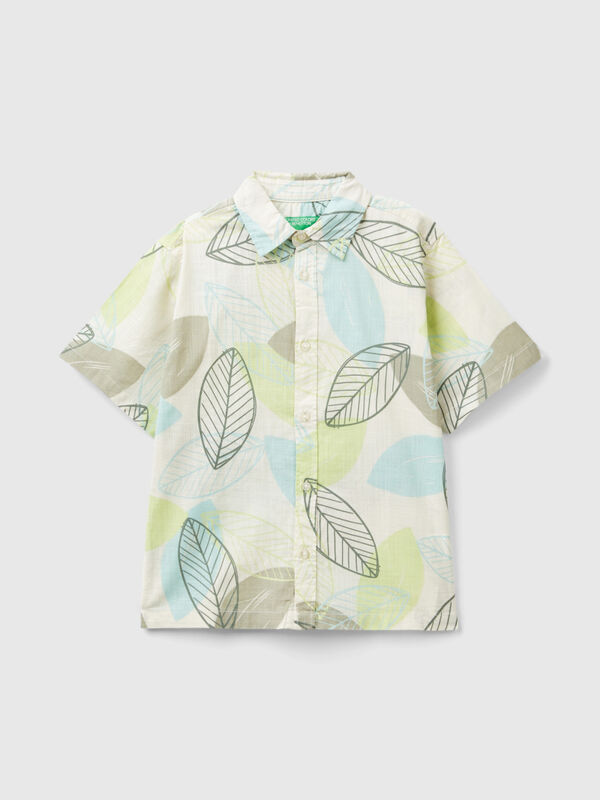 Camisa com estampa folhas Menino