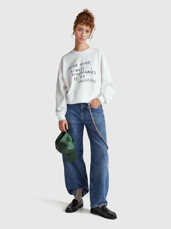 White sweatshirt with Coco Capitán embroidery White sweatshirt with Coco Capitán embroidery Mulher