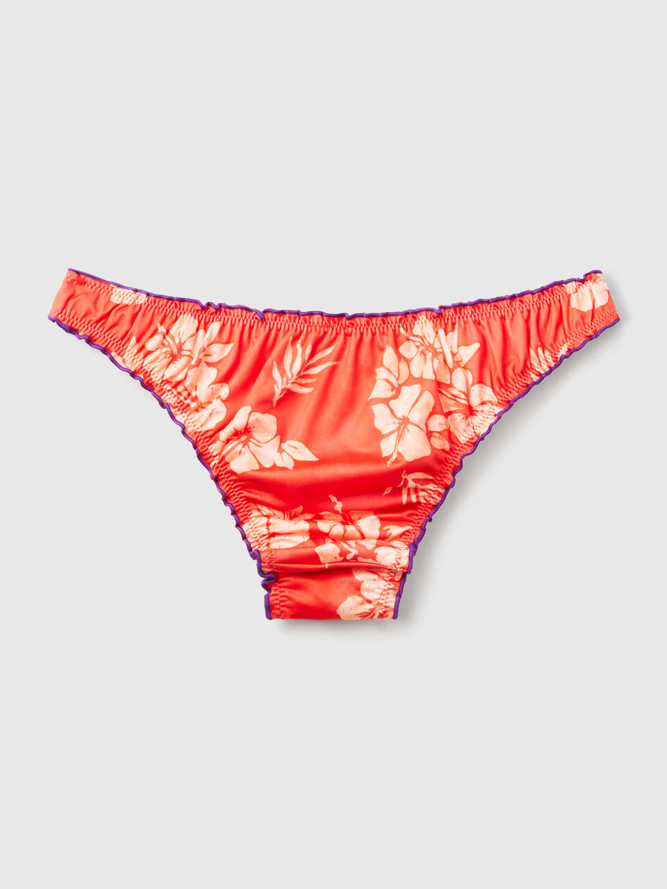SWIMMING BRIEFS Mulher image number 2