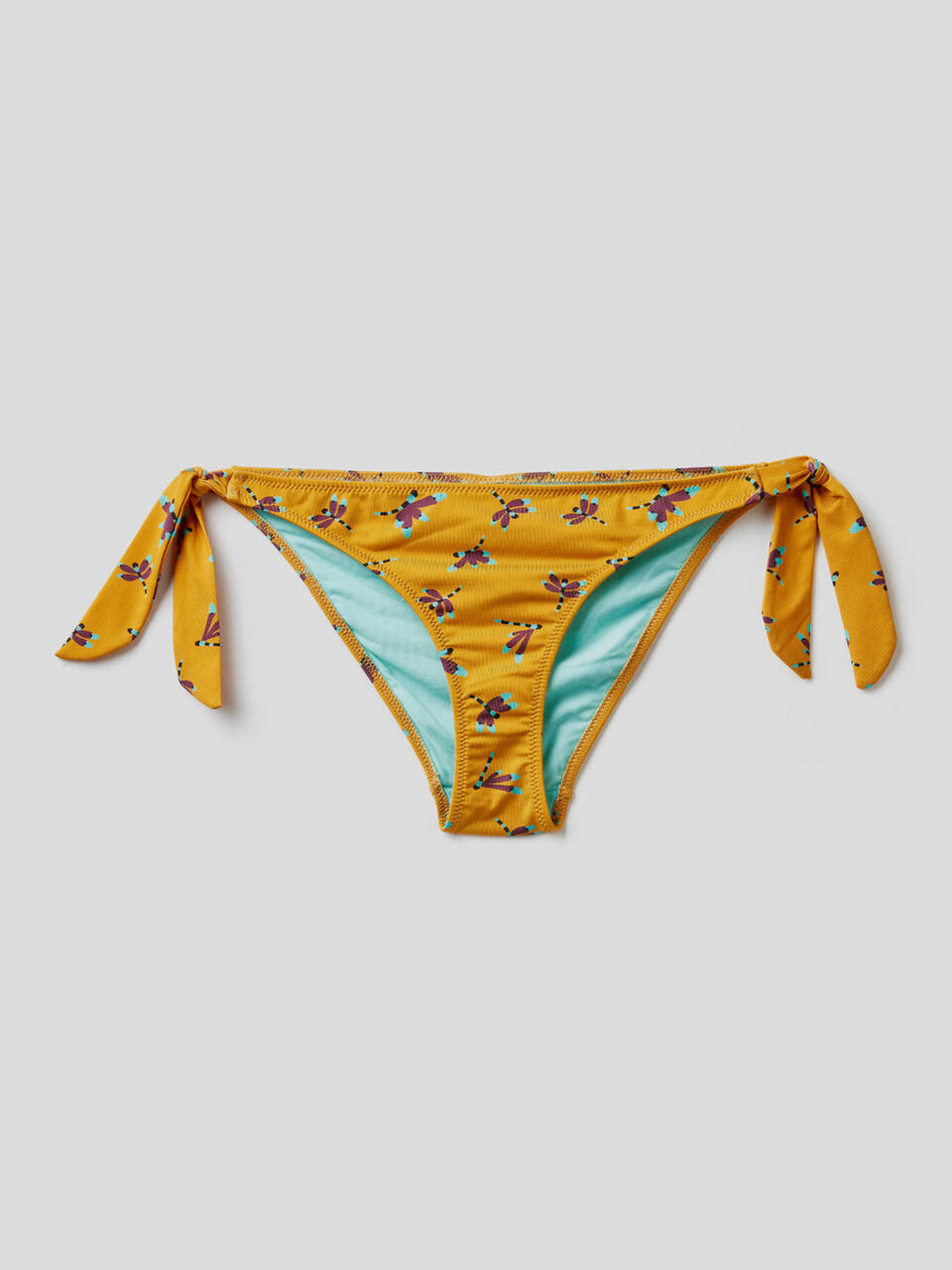 Cueca estampada com laços image number 1