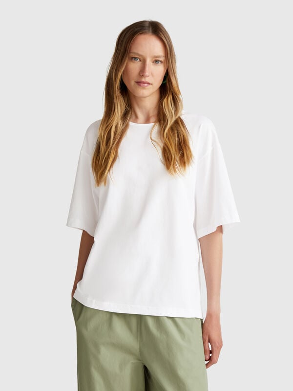 T-shirt cruzada atrás Mulher