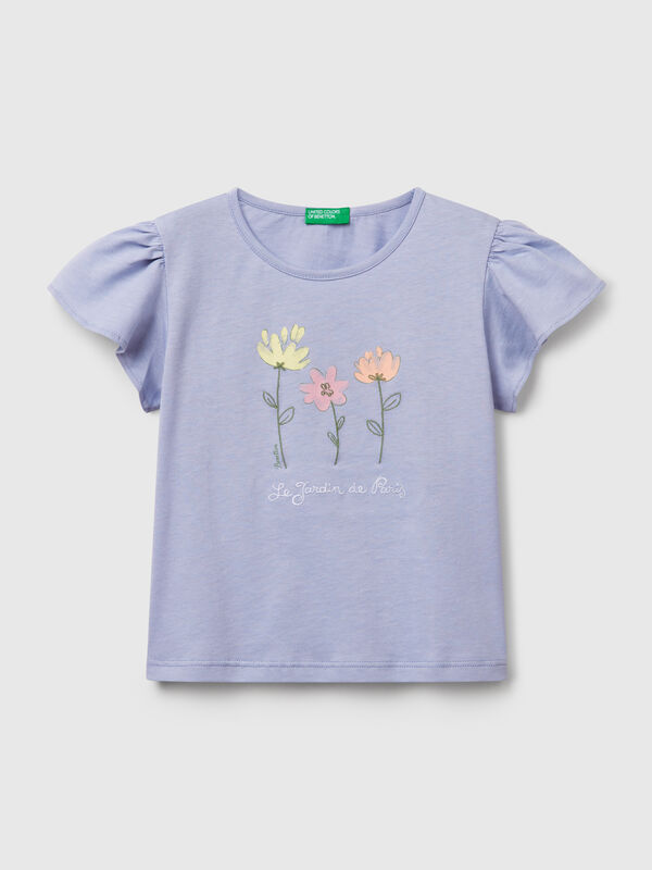 T-shirt com estampa e bordado Menina