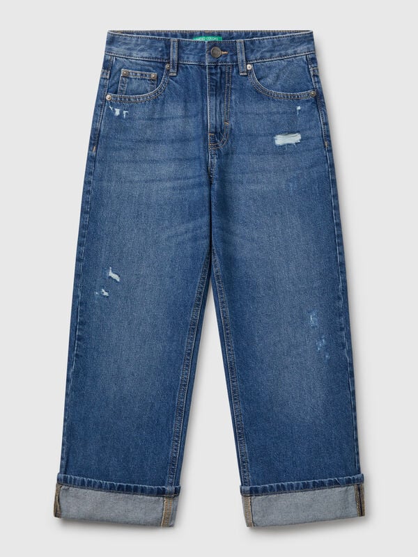 Jeans straight com rasgos Menino