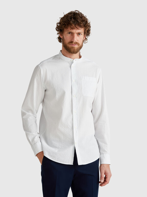 Camisa coreana às riscas Homem
