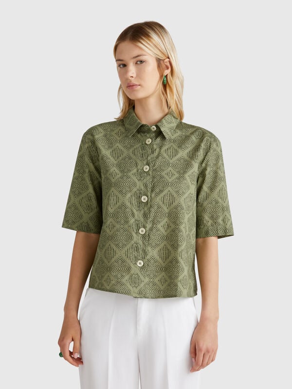 Top cropped Mulher