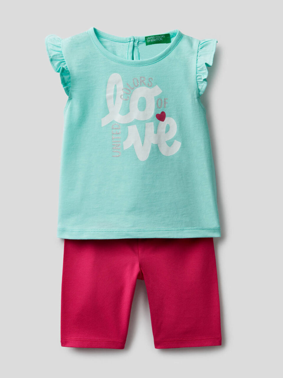 Conjunto t-shirt e bermudas image number 1