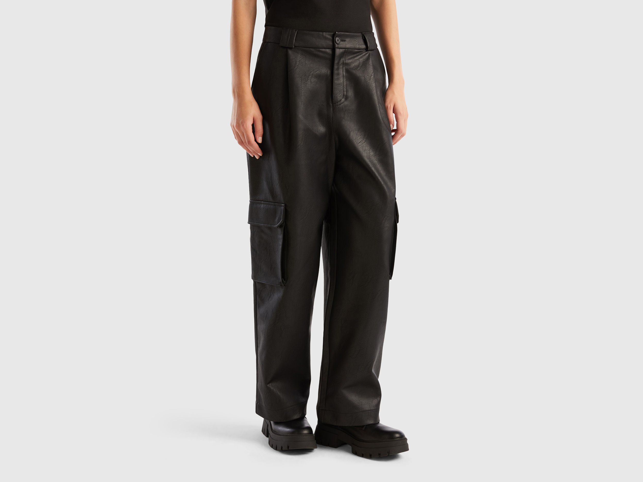 Benetton, Cargo Trousers In Imitation Leather Fabric, size 8, Black, Women