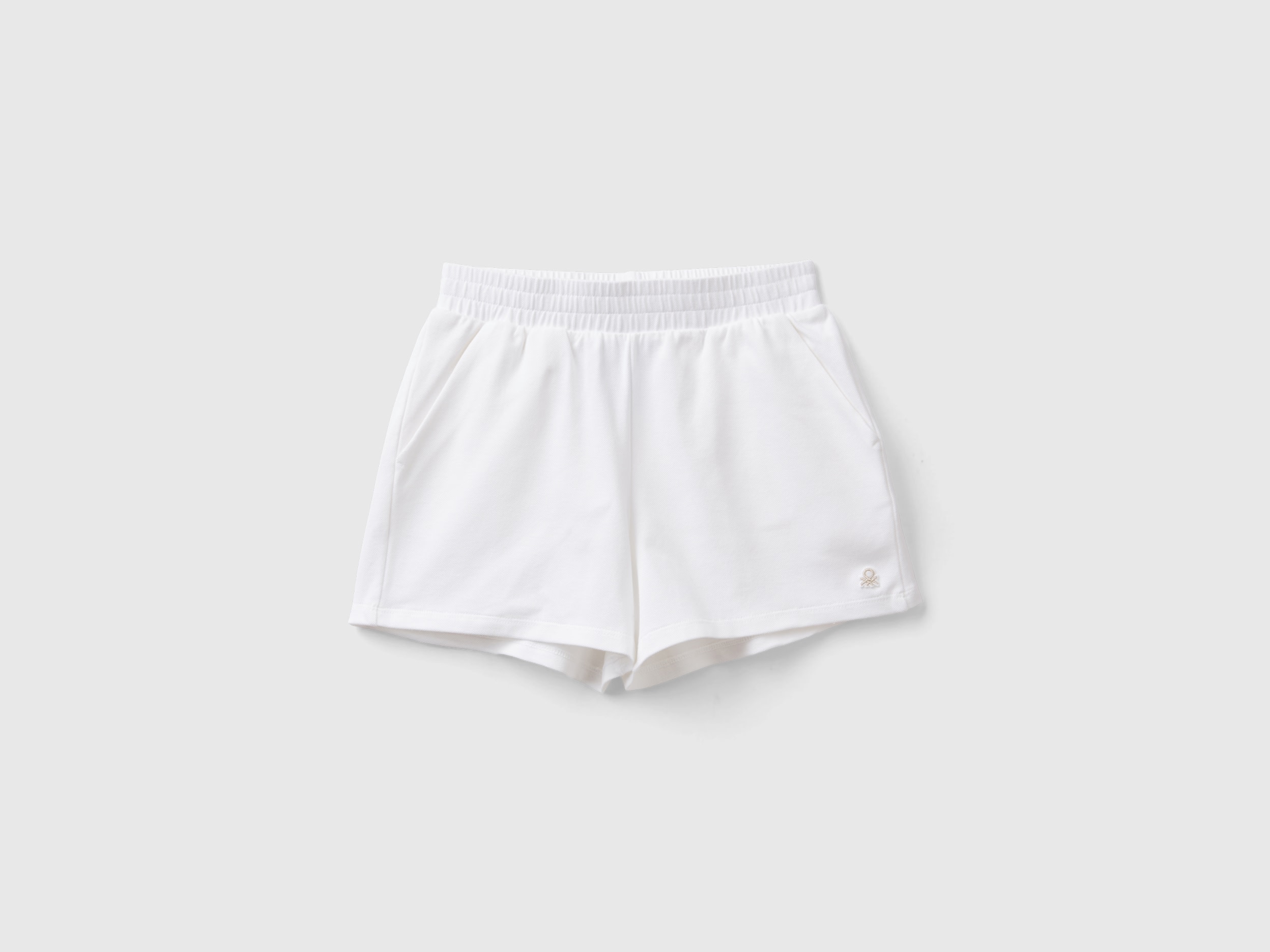 Image of Benetton, Stretch Organic Cotton Shorts, size 2XL, White, Kids