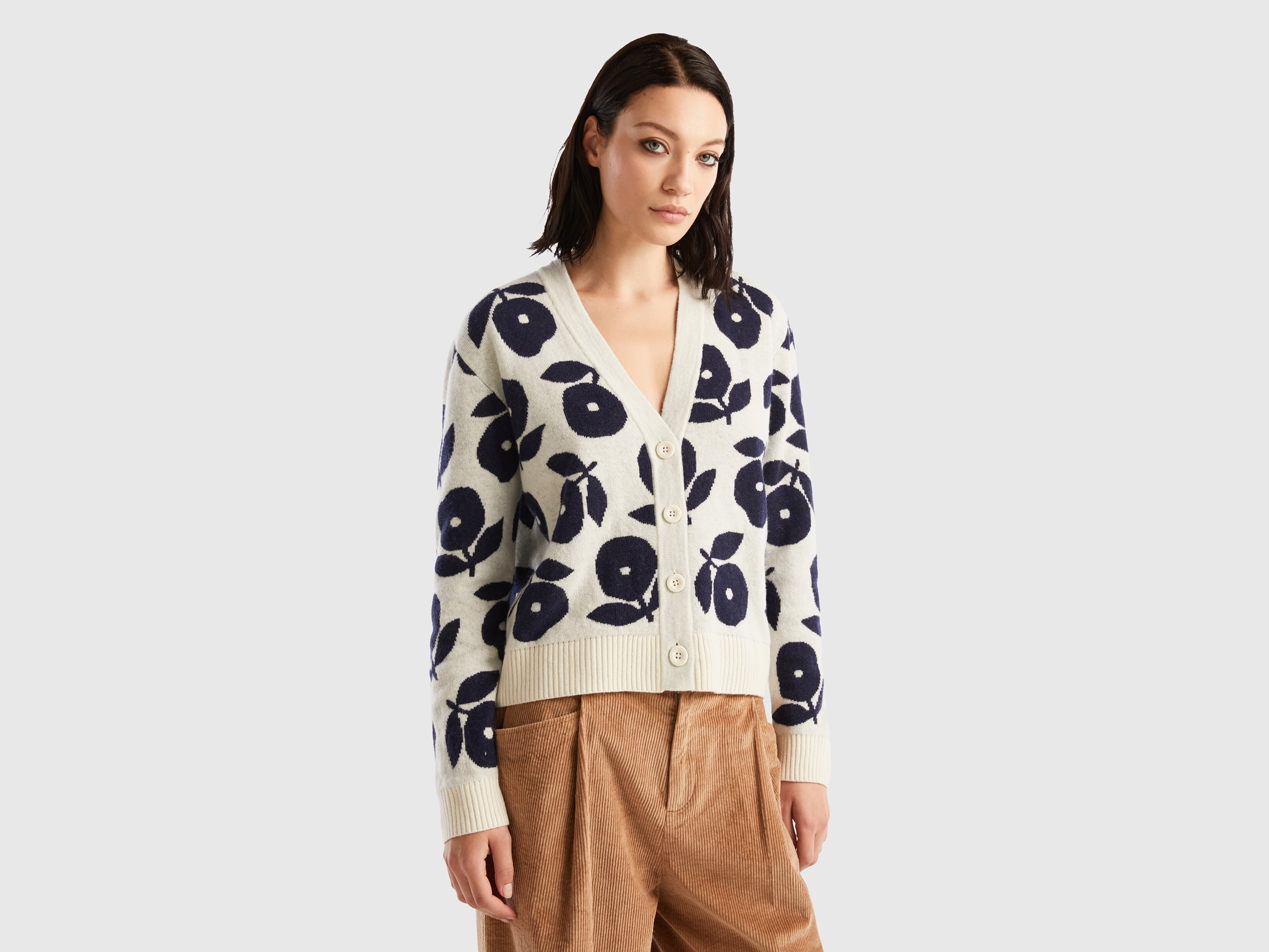 Benetton, Cardigan With Floral Inlays, size L-XL, Creamy White, Women