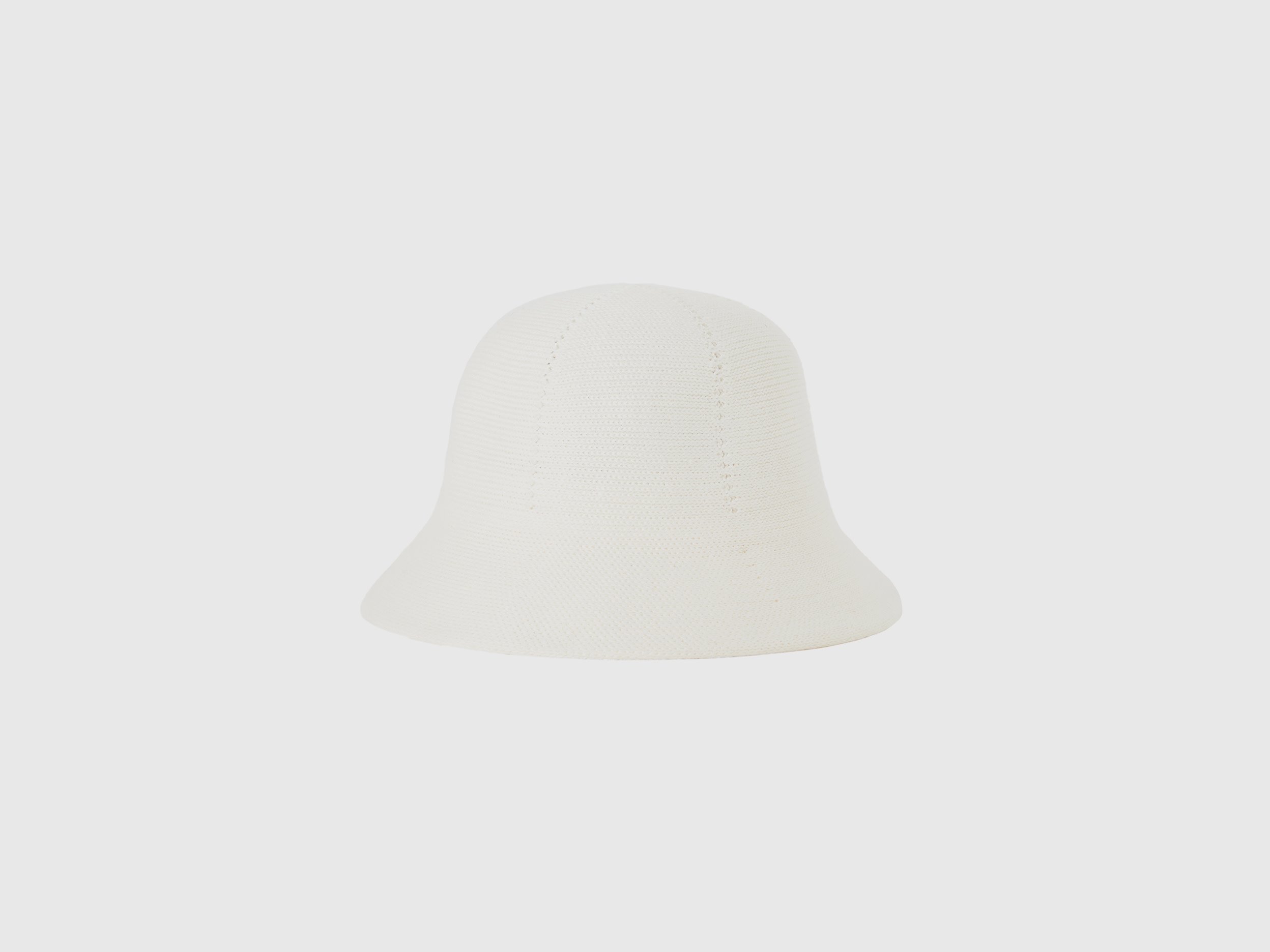 Benetton, Creamy White Bell-shaped Hat, size OS, Creamy White, Women