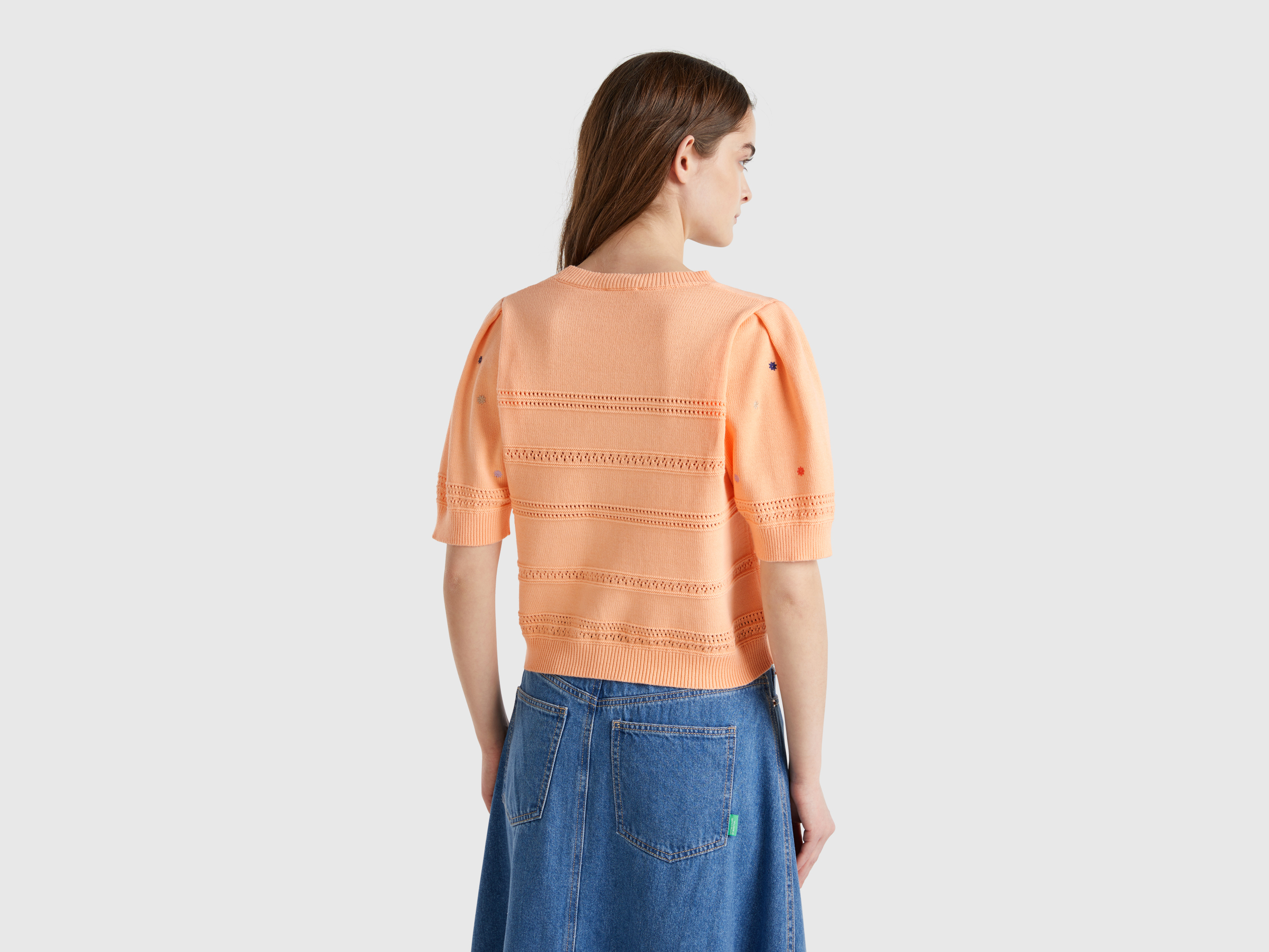 Benetton, Πουλόβερ Με Κεντημένα Λουλούδια, size XS, Ροδακινι, Γυναικεία φωτογραφία