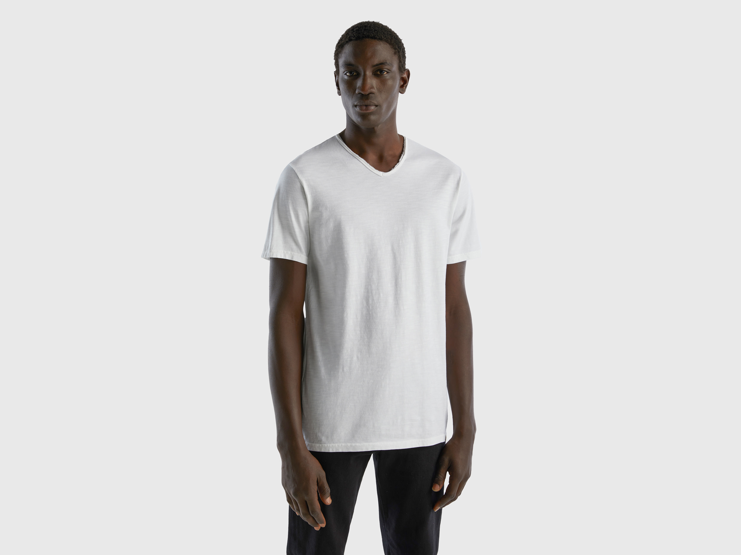 Benetton, V-neck T-shirt In 100% Cotton, size XS, White, Men