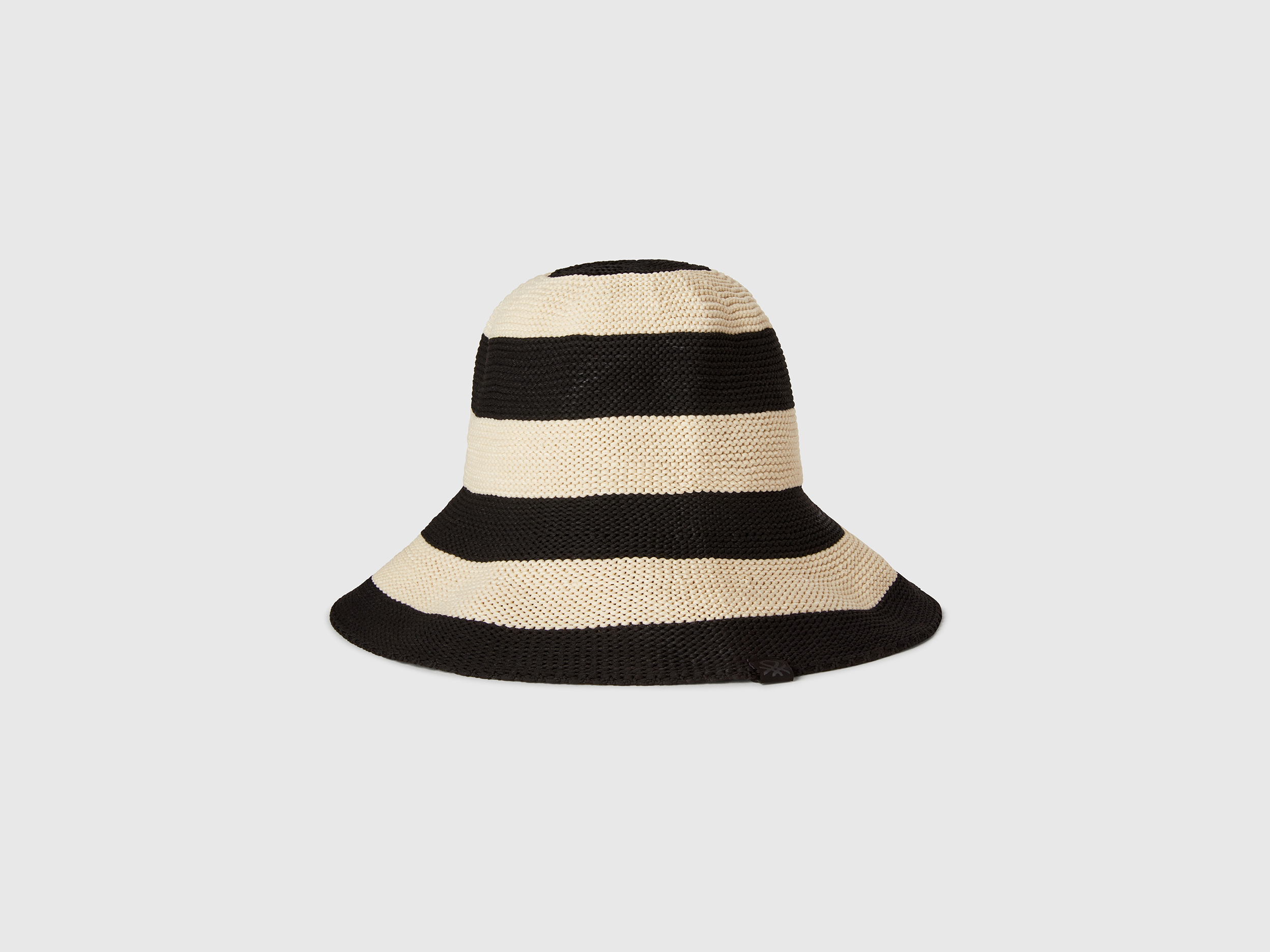  Benetton, Καπέλο Με Λευκές Και Μαύρες Ρίγες, size L, Μαυρο, Γυναικεία 2025