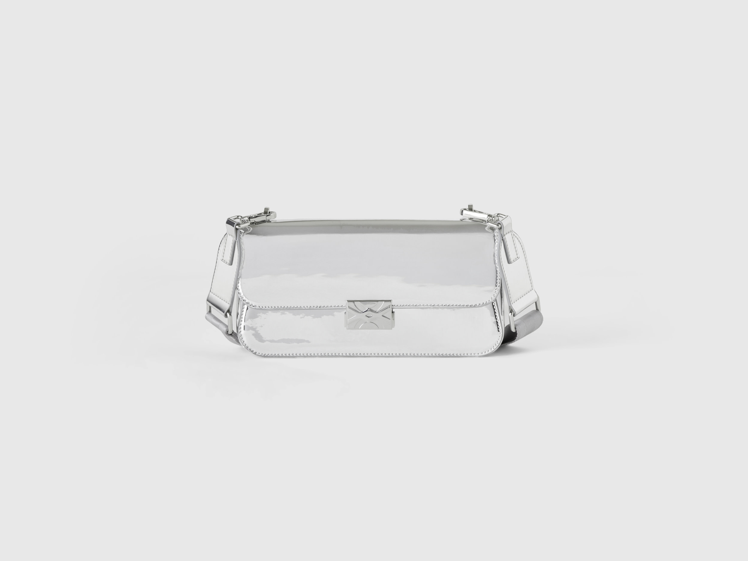 Benetton, Glossy Silver Handbag, size OS, Silver, Women