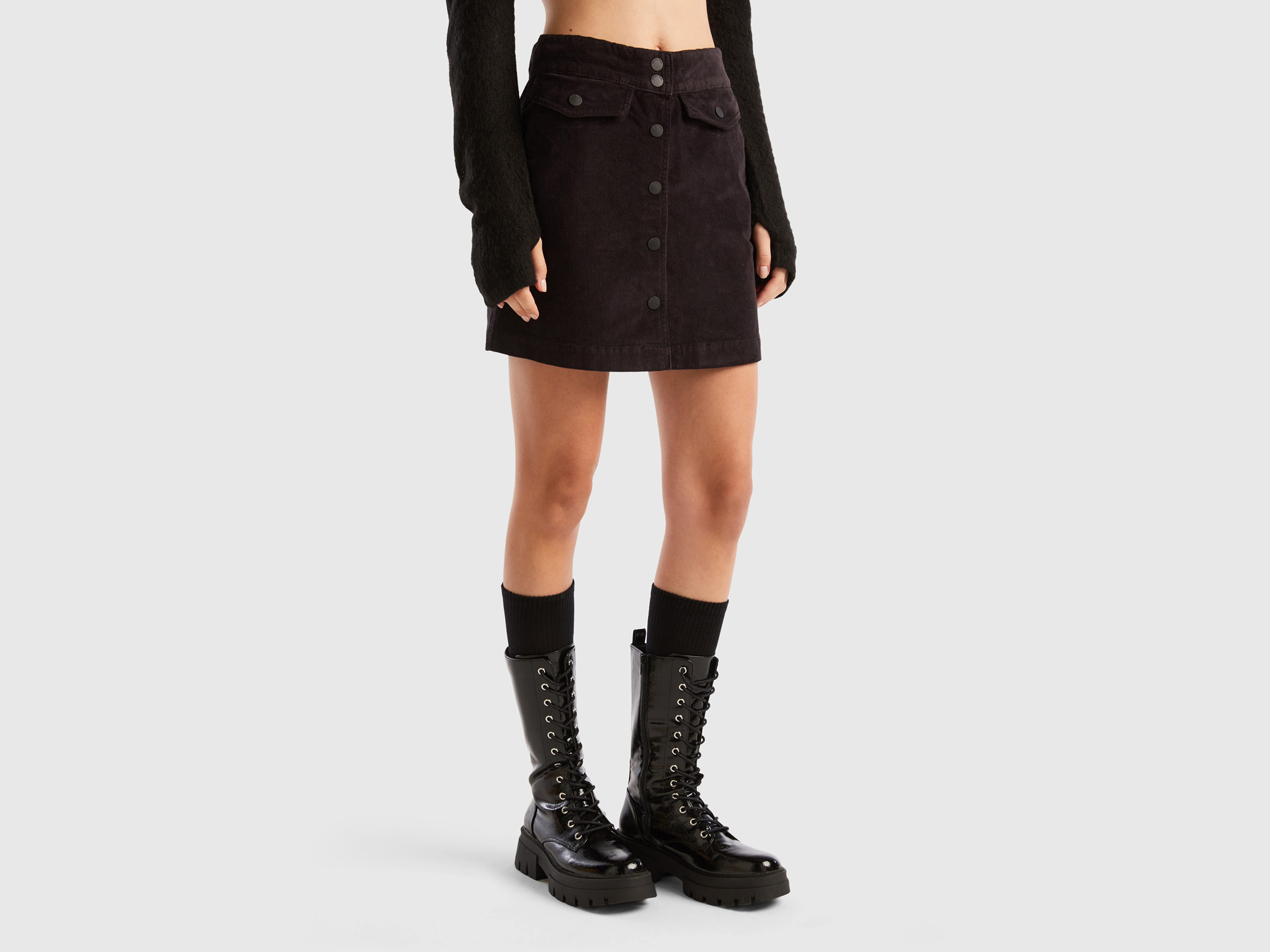 Benetton, Velvet Mini Skirt, size 16, Black, Women