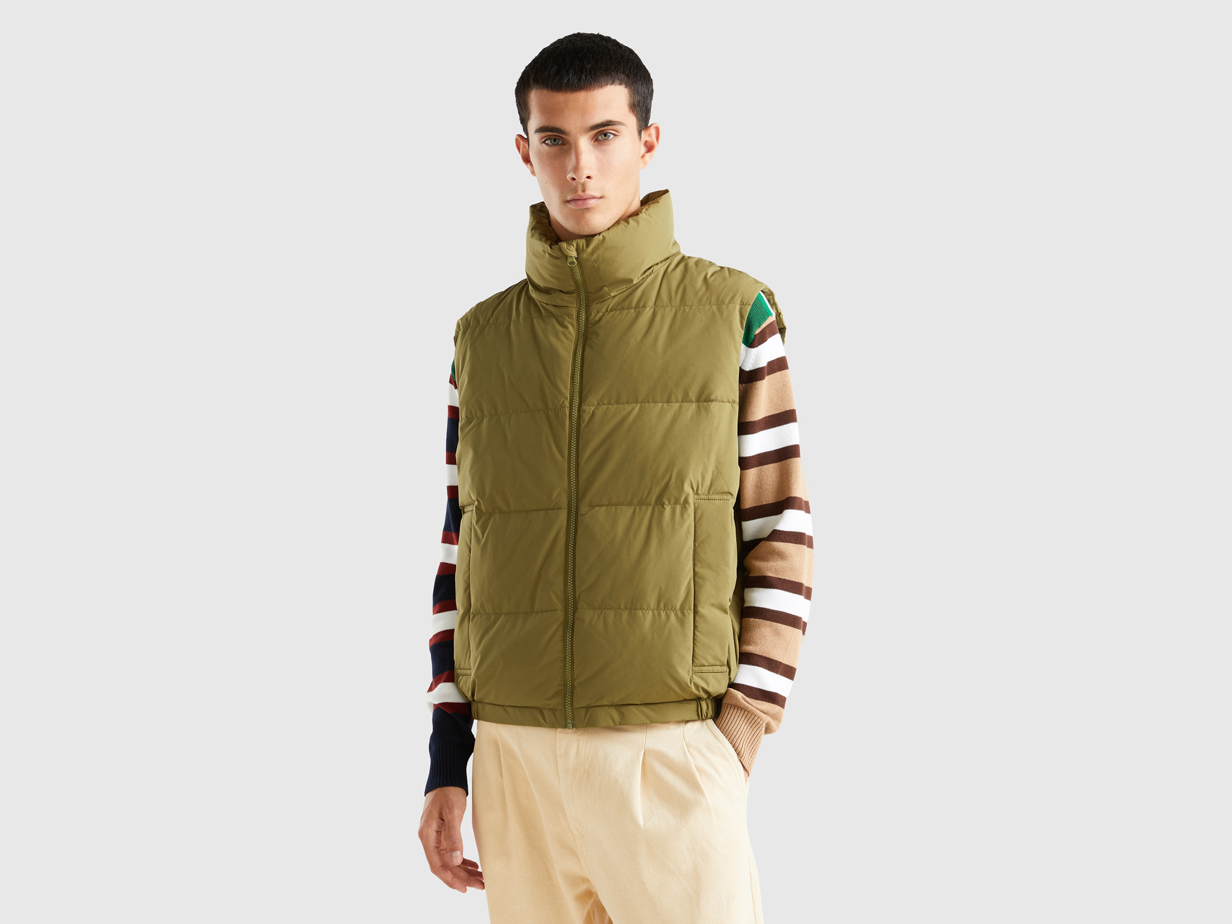 Benetton, Sleeveless Padded Jacket With Recycled Down, size XXXL, Military Green, Men