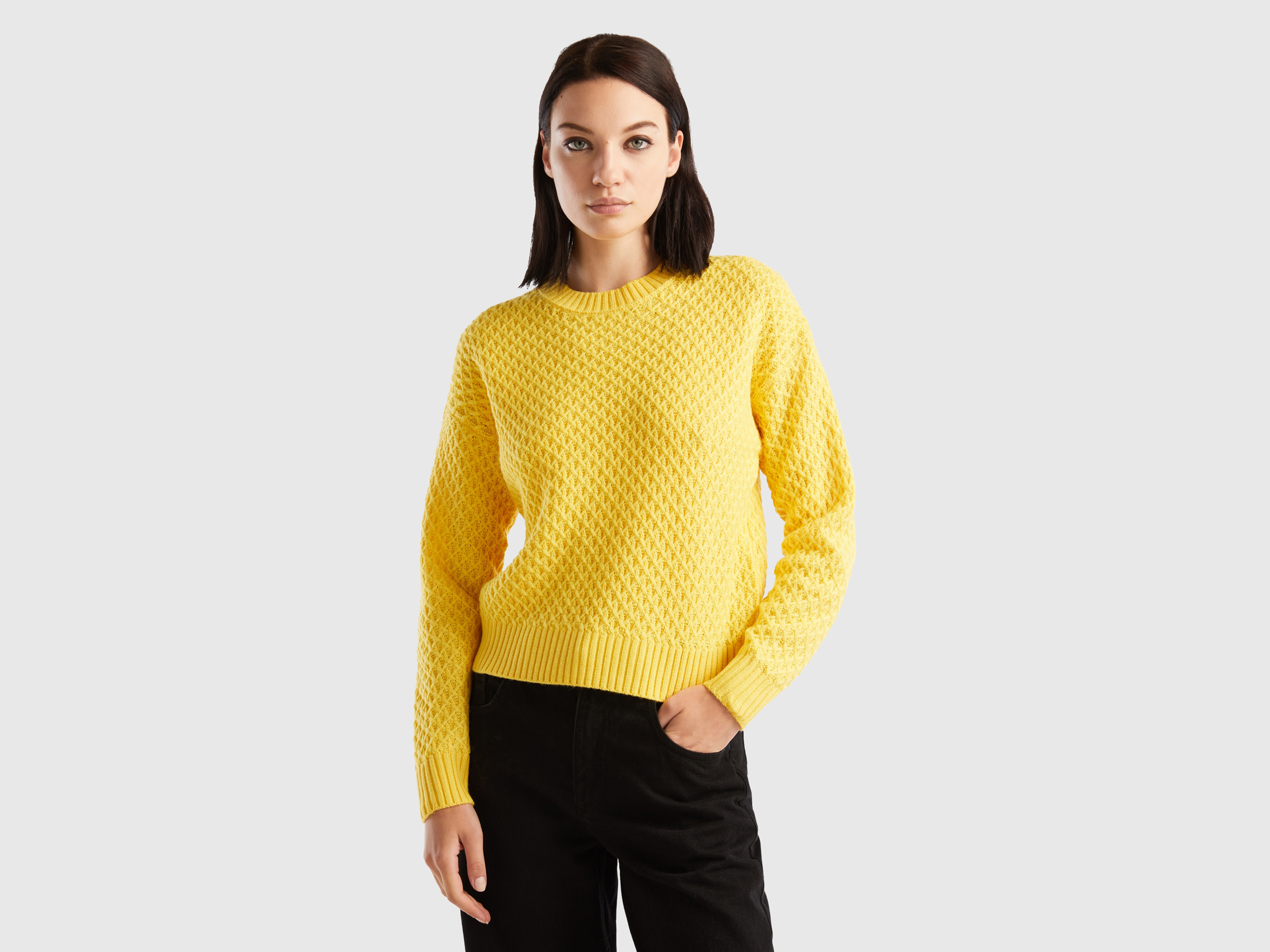 Benetton, Boxy Fit Knit Sweater, size XL, Yellow, Women