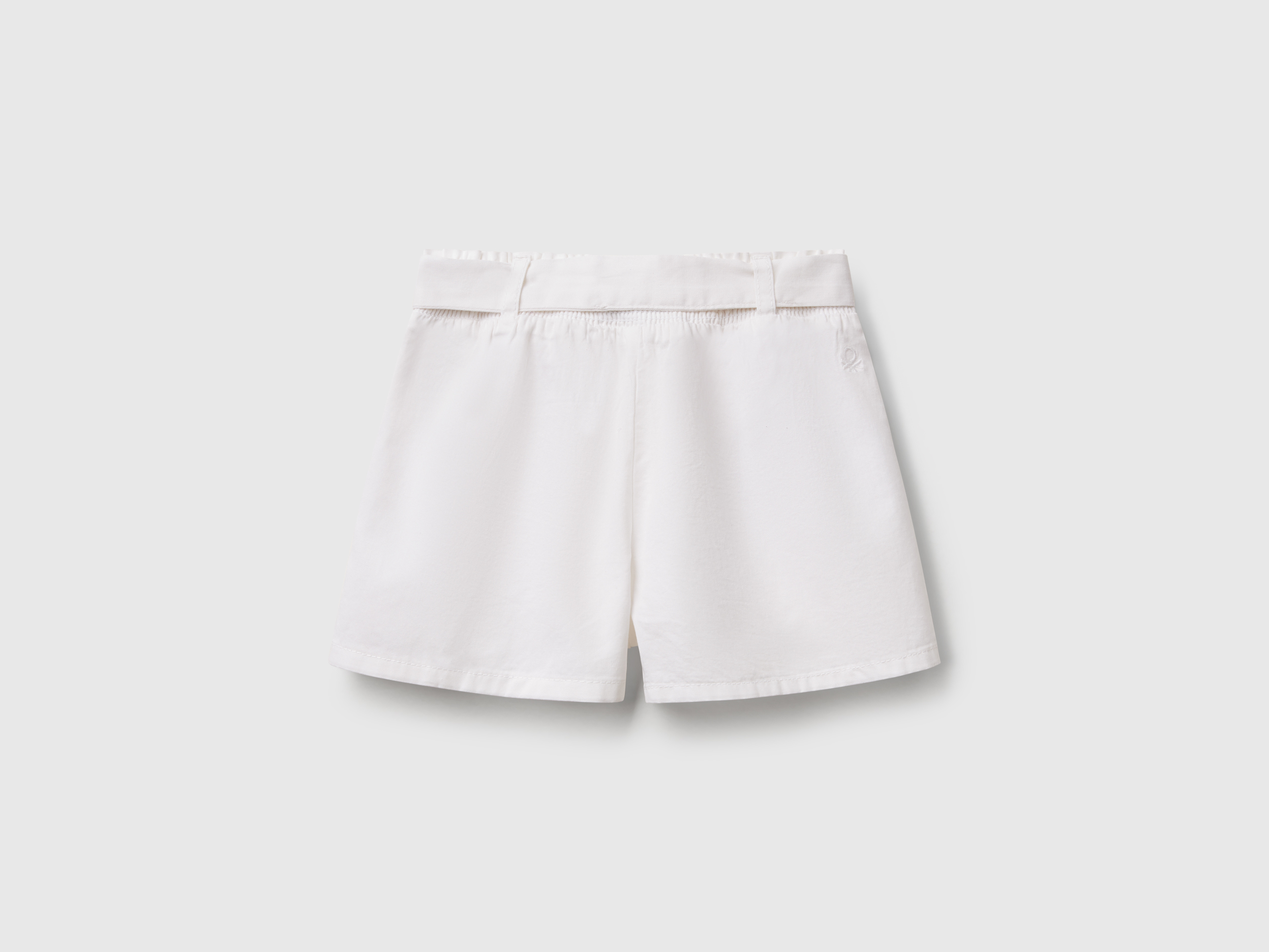 Benetton, Παντελόνι Κοντό Με Ζώνη, size 4-5, Λευκο, Παιδικά φωτογραφία