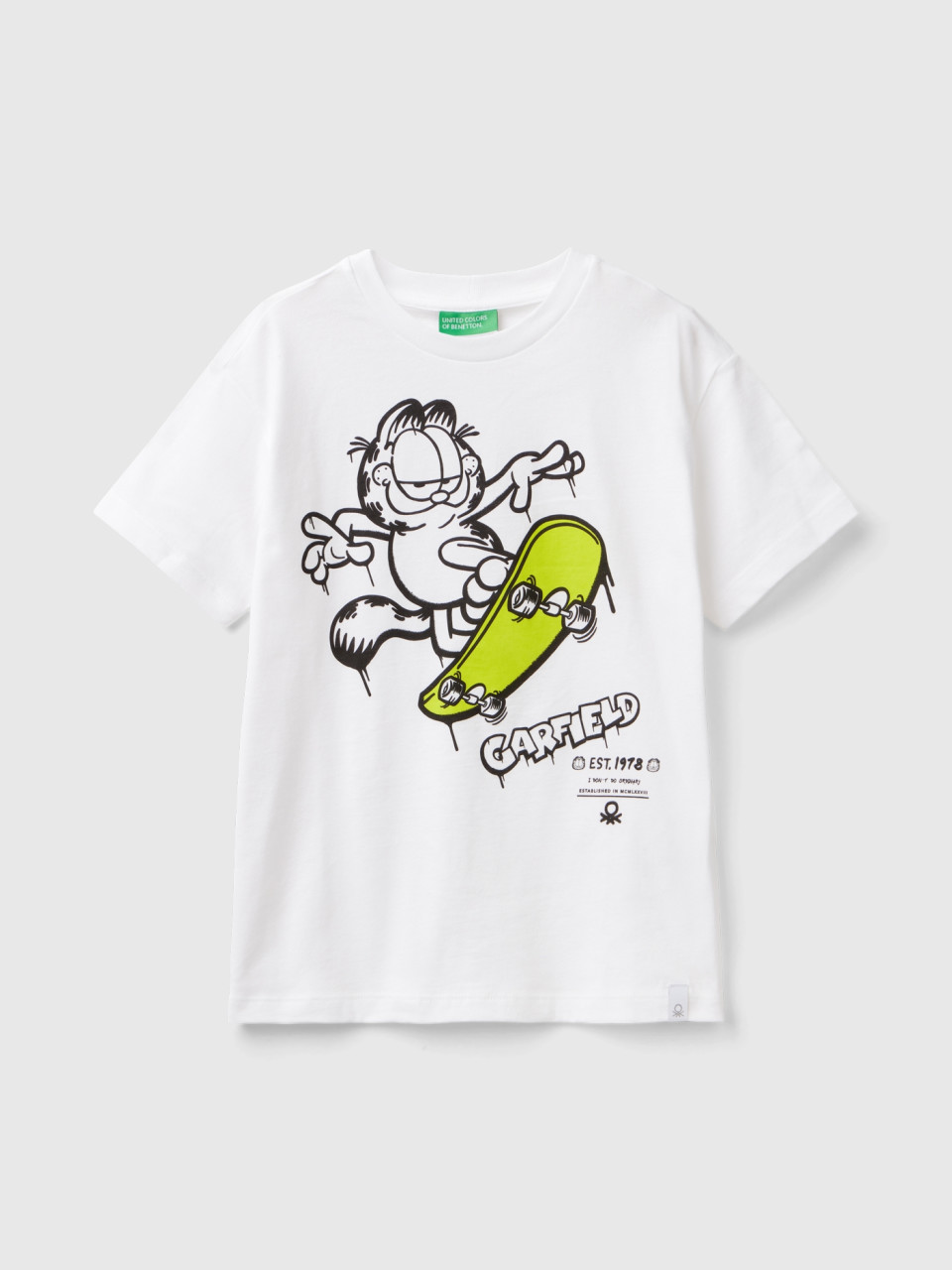 Benetton, Garfield T-shirt ©2024 By Paws, size XL, White