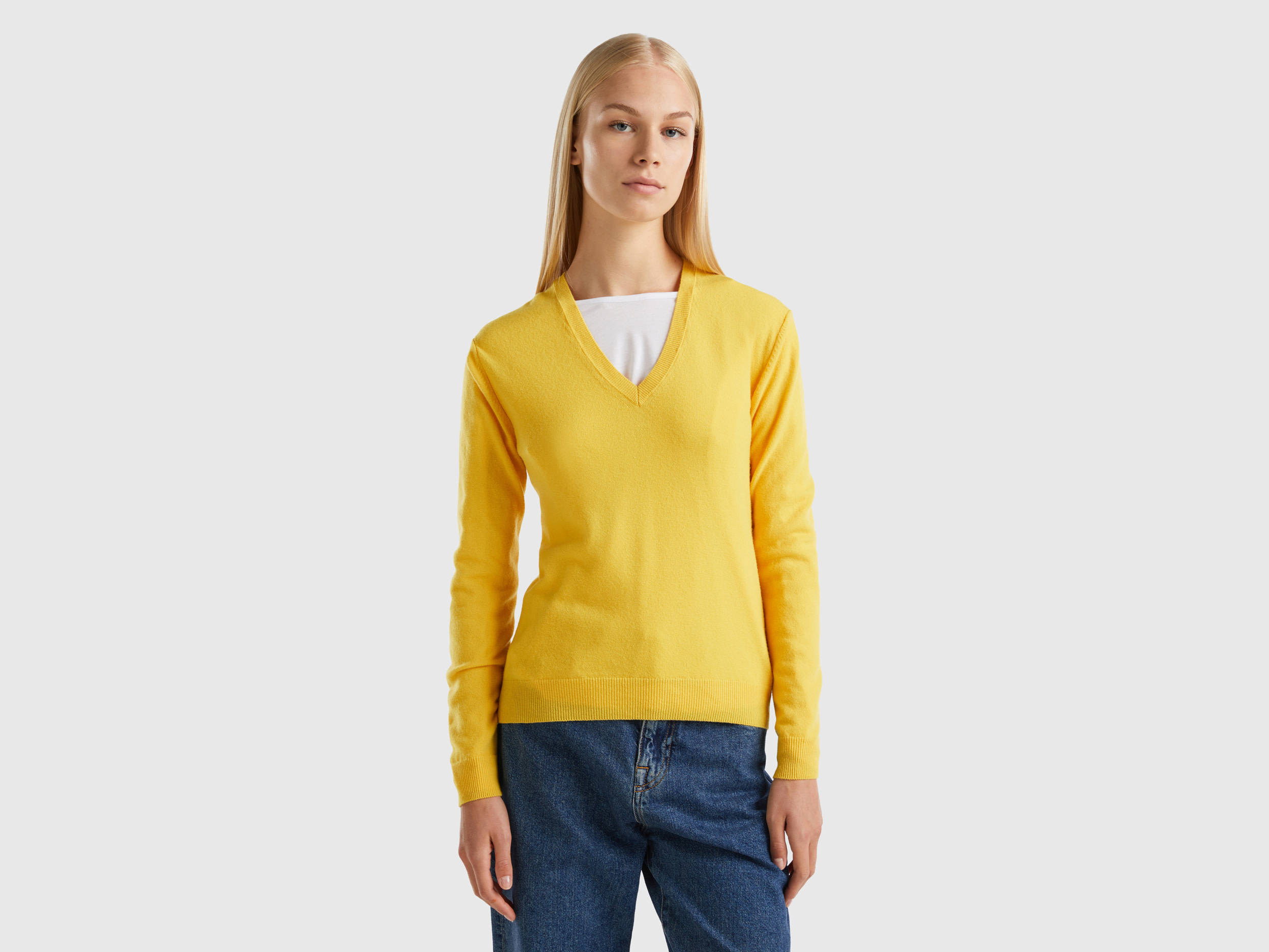Benetton, Yellow V-neck Sweater In Pure Merino Wool, size M, Yellow, Women