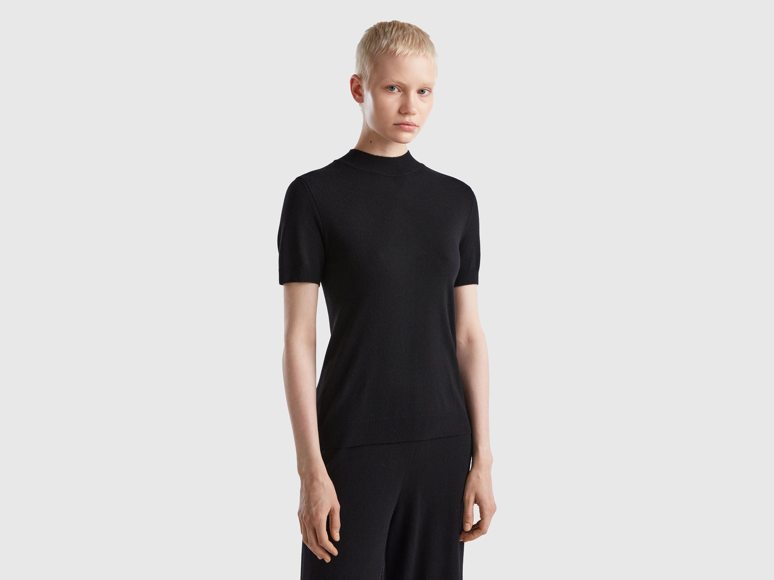 Benetton, Black Short Sleeve Sweater In Cashmere Blend, size M, Black, Women