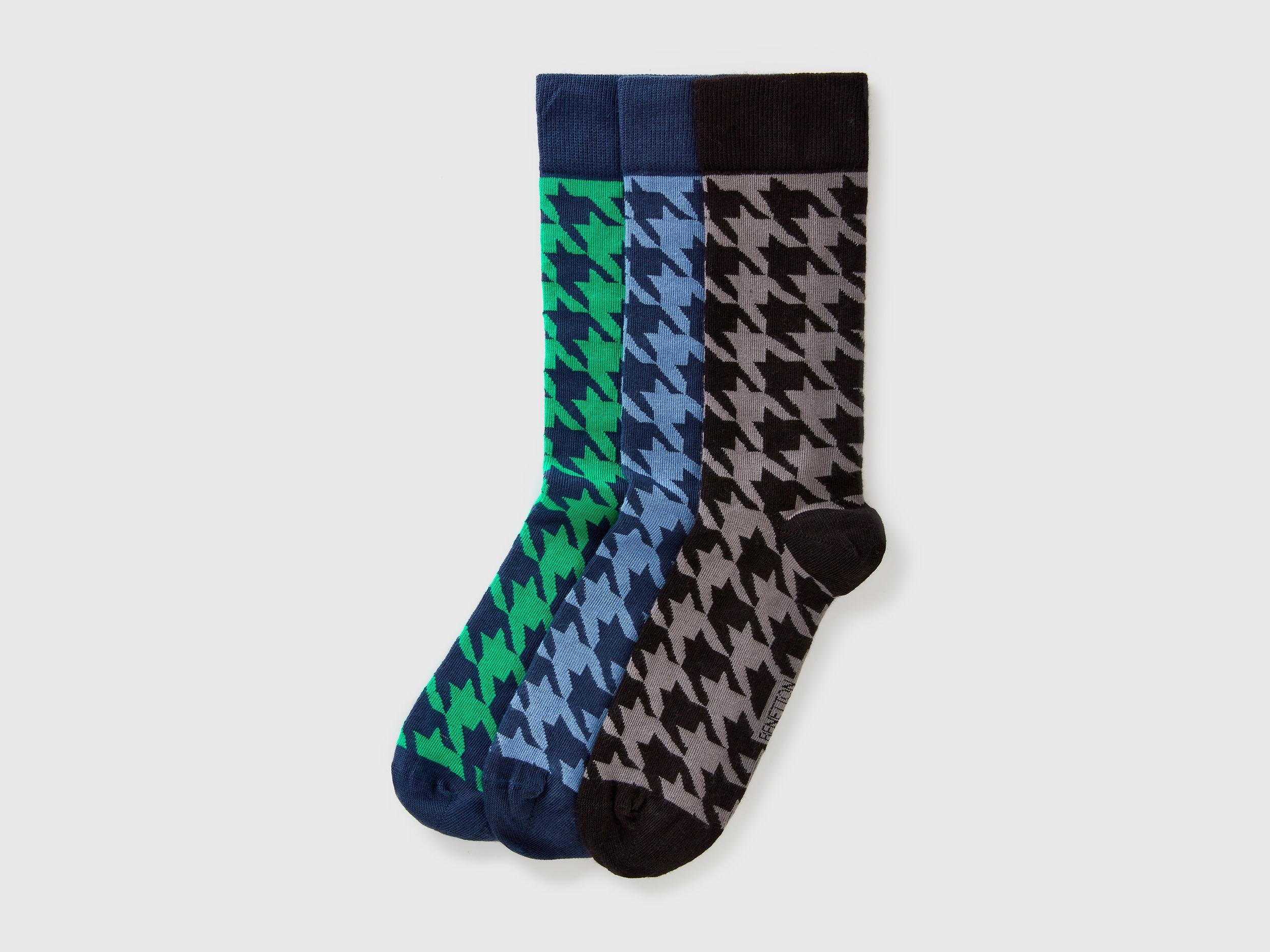 Benetton, Long Houndstooth Socks, size OS, Multi-color, Men