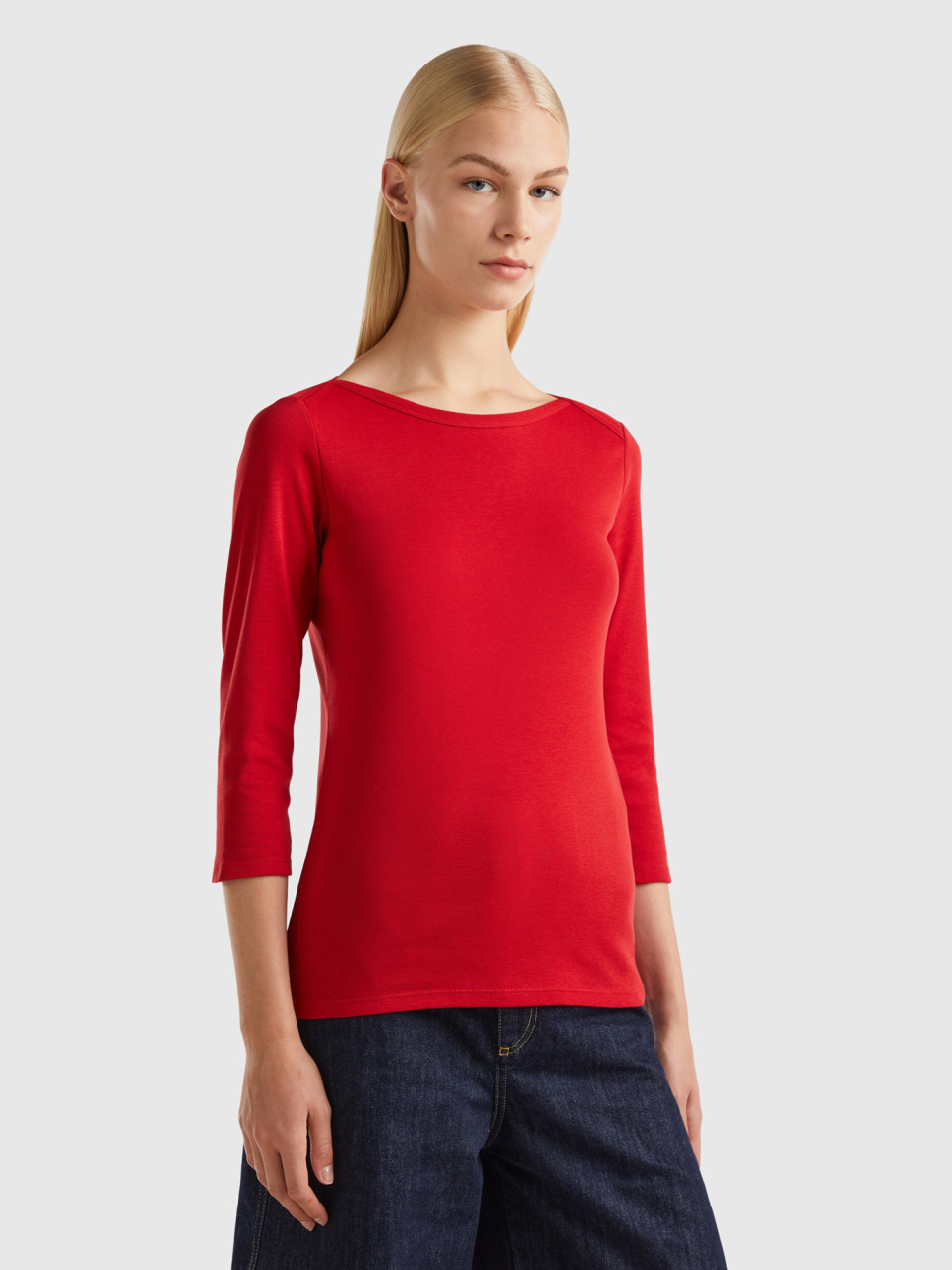 Benetton, T-shirt Mit U-bootausschnitt Aus 100% Baumwolle, Rot, female